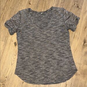 Lululemon space dyed v neck love tee V